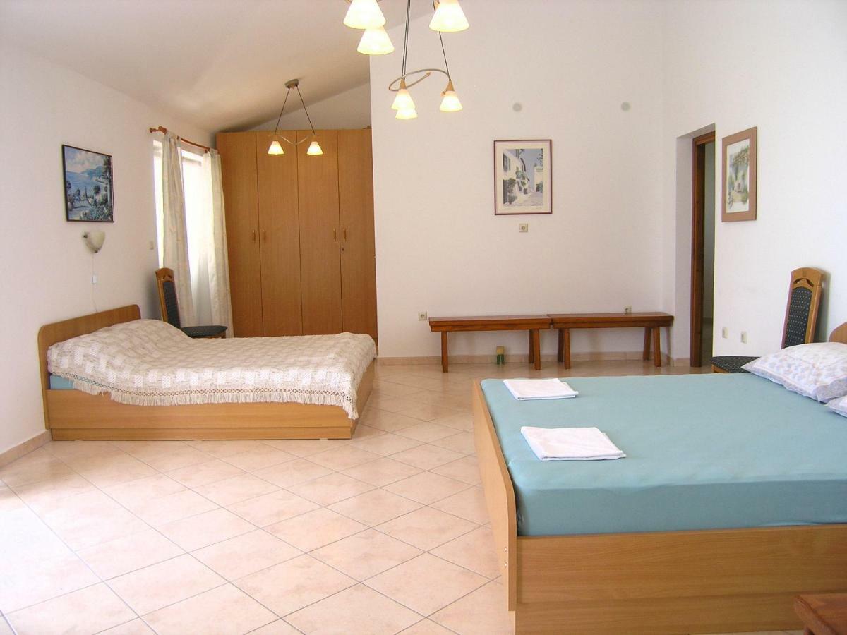 Apartman Juric Apartment Krk Town Exterior photo