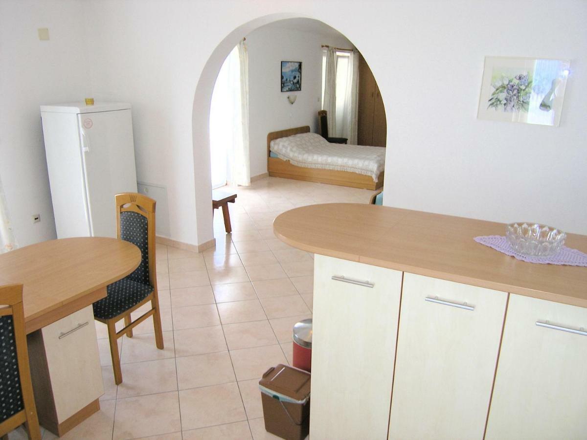 Apartman Juric Apartment Krk Town Exterior photo